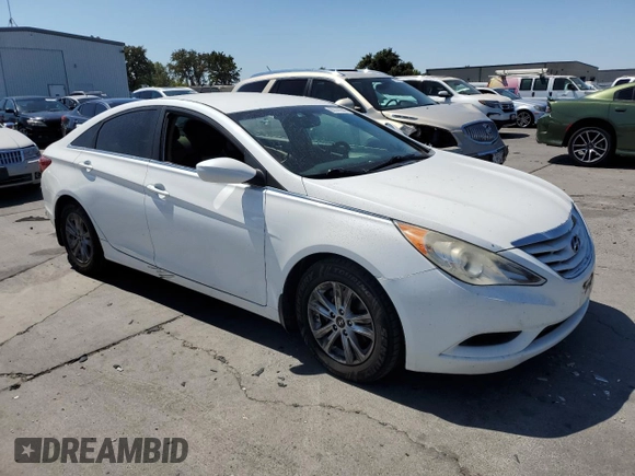 2012 Hyundai Sonata GLS with VIN 5NPEB4AC1CH480315, listed as a Copart auction lot 68141644 with 140,363 mi miles and Salvage Title. Bid and sale history available at carsss.com. Image 4.