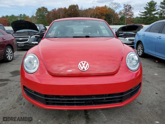 2012 Volkswagen Beetle 2.5L w/Sun/Sound/Nav PZEV with VIN 3VWHP7AT6CM623752, listed as a Copart auction lot 77493024 with 138,131 mi miles and Salvage Title. Bid and sale history available at carsss.com. Image 5.