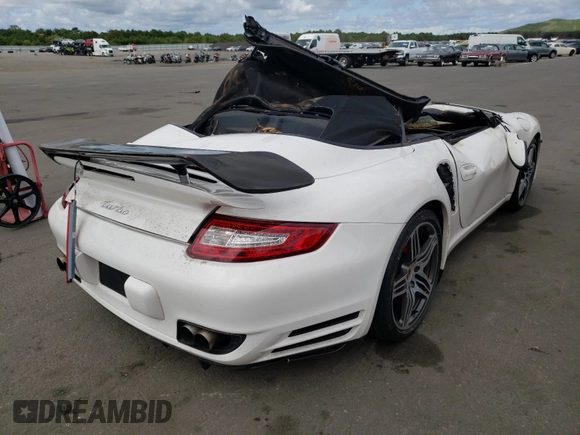 2008 Porsche 911 z VIN WP0CD29958S708310, wystawiony jako Copart lot #51357635 z przebiegiem Nie podano mil oraz Nie do naprawy • Non repairable. Historia ofert i sprzedaży dostępna na DreamBid. Obrazek 4.