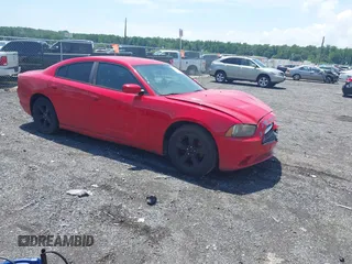 2011 Dodge Charger SE z VIN 2B3CL3CG5BH608062, wystawiony jako IAAI lot #42547136 z przebiegiem Nie podano mil oraz . Historia ofert i sprzedaży dostępna na DreamBid. Obrazek 1.