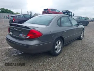 2002 Ford Taurus SES Standard with VIN 1FAFP55S72A116196, listed as a IAAI auction lot 42414312 with 173,024 mi miles and . Bid and sale history available at DreamBid. Image 4.