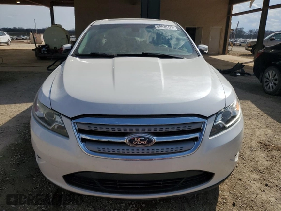 2011 Ford Taurus SEL with VIN 1FAHP2EW9BG128793, listed as a Copart auction lot 48940475 with 121,681 mi miles and Salvage Title. Bid and sale history available at DreamBid. Image 5.
