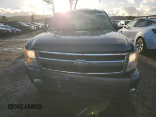 2007 Chevrolet Silverado 1500 Work Truck with VIN 2GCEC13J571550686, listed as a Copart auction lot 86720974 with 141,136 mi miles and Salvage Title. Bid and sale history available at DreamBid. Image 5.