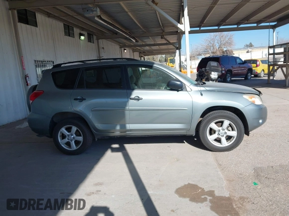 2007 Toyota RAV4 with VIN JTMBK33VX76026138, listed as a IAAI auction lot 41074208 with 73,260 mi miles. Bid and sale history available at carsss.com. Image 13.