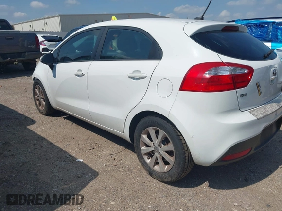2013 Kia Rio SX z VIN KNADN5A39D6208807, wystawiony jako IAAI lot #42392747 z przebiegiem 170 895 mil mil oraz . Historia ofert i sprzedaży dostępna na DreamBid. Obrazek 3.