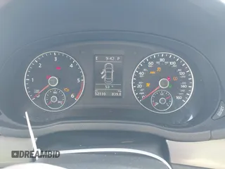 2015 Volkswagen Passat SE с VIN 1VWBV7A33FC060015, выставлен на аукционе IAAI как лот 42039292 с пробегом 52 110 миль миль и . История ставок и продаж доступна на DreamBid. Изображение 7.