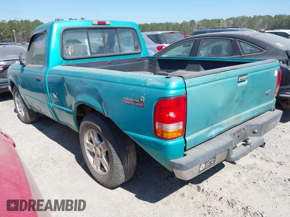 1994 Ford Ranger Splash with VIN 1FTCR10A8RPB83251, listed as a IAAI auction lot 41552632 with 211,719 mi miles. Bid and sale history available at carsss.com. Image 3.