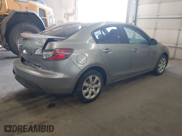 2010 Mazda 3 i SV with VIN JM1BL1SF5A1266732, listed as a IAAI auction lot 41749490 with 61,740 mi miles and . Bid and sale history available at DreamBid. Image 4.