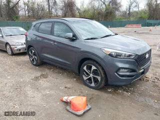 2016 Hyundai Tucson Limited with VIN KM8J3CA27GU088248, listed as a IAAI auction lot 42033882 with 102,112 mi miles. Bid and sale history available at carsss.com. Image 1.