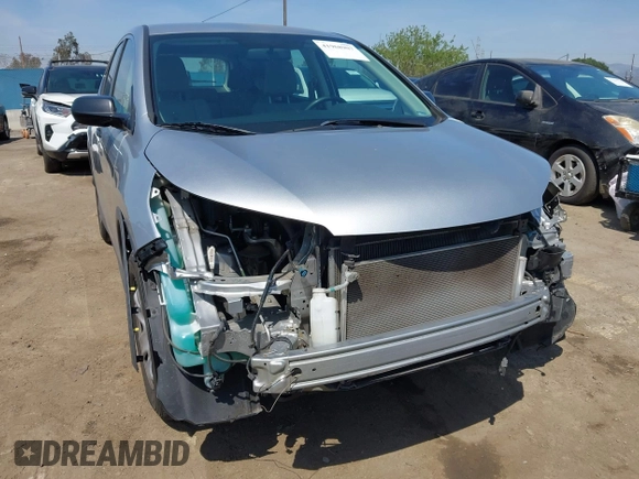2015 Honda CR-V LX with VIN 3CZRM3H37FG706005, listed as a IAAI auction lot 41968907 with 107,690 mi miles and . Bid and sale history available at carsss.com. Image 6.
