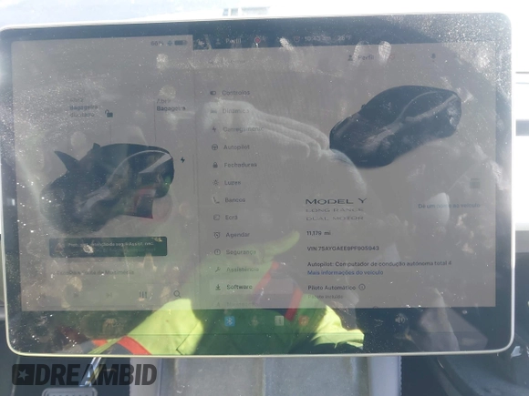 2023 Tesla Model Y Long Range with VIN 7SAYGAEE9PF905943, listed as a IAAI auction lot 41444255 with 11,179 mi miles and . Bid and sale history available at DreamBid. Image 7.