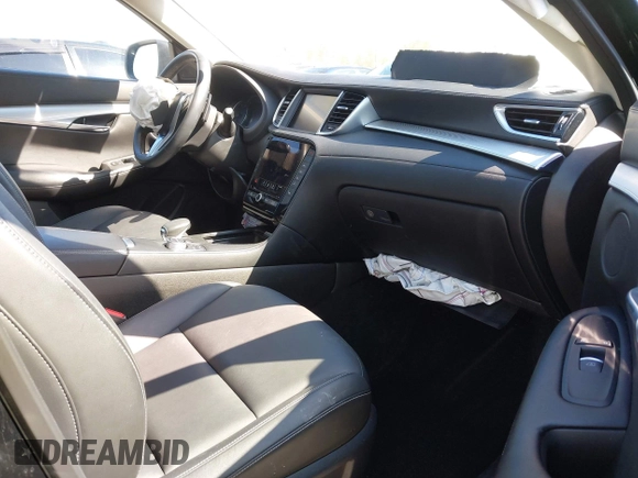 2021 Infiniti QX50 Luxe z VIN 3PCAJ5BB4MF115477, wystawiony jako IAAI lot #42088105 z przebiegiem 49 821 mil mil oraz . Historia ofert i sprzedaży dostępna na DreamBid. Obrazek 5.