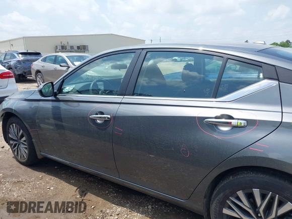 2024 Nissan Altima SV z VIN 1N4BL4DV0RN400448, wystawiony jako IAAI lot #42087763 z przebiegiem 8 749 mil mil oraz . Historia ofert i sprzedaży dostępna na DreamBid. Obrazek 15.