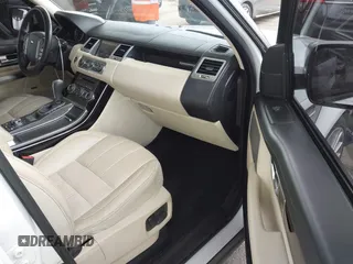 2011 Land Rover Range Rover Sport HSE Lux with VIN SALSK2D43BA702850, listed as a IAAI auction lot 42116624 with 99,733 mi miles and . Bid and sale history available at DreamBid. Image 5.