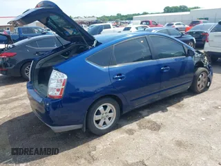 2008 Toyota Prius with VIN JTDKB20U487717568, listed as a IAAI auction lot 42470941 with 241,600 mi miles and . Bid and sale history available at DreamBid. Image 4.