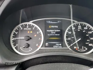 2017 Nissan Sentra SR z VIN 3N1AB7AP7HY303218, wystawiony jako Copart lot #55363355 z przebiegiem 67 641 mil mil oraz Szkoda całkowita • Salvage title. Historia ofert i sprzedaży dostępna na DreamBid. Obrazek 9.