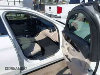 2016 Mercedes-Benz C 300 with VIN 55SWF4JB9GU098102, listed as a IAAI auction lot 42426440 with 112,793 mi miles and . Bid and sale history available at DreamBid. Image 5.
