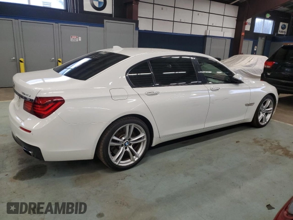 2015 BMW 7 Series 750Li with VIN WBAYE8C59FD782291, listed as a Copart auction lot 84537744 with 151,087 mi miles and Clean title. Bid and sale history available at DreamBid. Image 3.