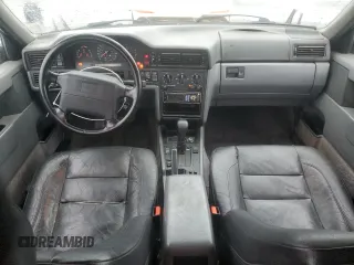 1994 Volvo 850 с VIN YV1LW5713R2054590, выставлен на аукционе Copart как лот 84701084 с пробегом 187 326 миль миль и Списание • Salvage title. История ставок и продаж доступна на DreamBid. Изображение 8.