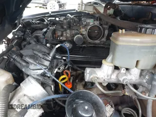 1994 Toyota Pickup z VIN JT4VN93D4R5043301, wystawiony jako IAAI lot #41970473 z przebiegiem 286 005 mil mil oraz . Historia ofert i sprzedaży dostępna na DreamBid. Obrazek 10.