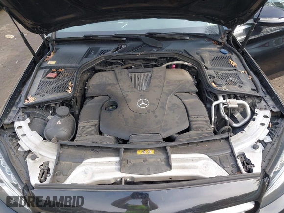 2015 Mercedes-Benz C-Class C 400 with VIN 55SWF6GB6FU010138, listed as a IAAI auction lot 41698016 with 150,824 mi miles. Bid and sale history available at carsss.com. Image 10.