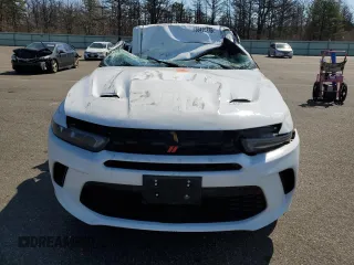 2023 Dodge Hornet GT z VIN ZACNDFAN3P3A04837, wystawiony jako Copart lot #53495275 z przebiegiem Nie podano mil oraz Szkoda całkowita • Salvage title. Historia ofert i sprzedaży dostępna na DreamBid. Obrazek 5.
