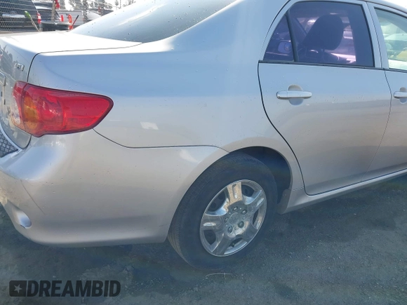 2009 Toyota Corolla with VIN JTDBL40E099056371, listed as a IAAI auction lot 42132122 with 204,016 mi miles and . Bid and sale history available at DreamBid. Image 14.