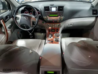 2008 Toyota Highlander Limited with VIN JTEES42A882090264, listed as a Copart auction lot 51514665 with 226,711 mi miles and Salvage Title. Bid and sale history available at carsss.com. Image 8.