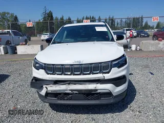 2022 Jeep Compass Latitude Lux with VIN 3C4NJDFB6NT164933, listed as a IAAI auction lot 42116735 with 55,397 mi miles and . Bid and sale history available at DreamBid. Image 12.