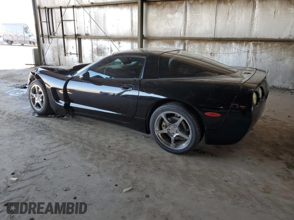 2002 Chevrolet Corvette with VIN 1G1YY22G725125125, listed as a Copart auction lot 73348114 with 94,048 mi miles and Salvage Title. Bid and sale history available at carsss.com. Image 2.