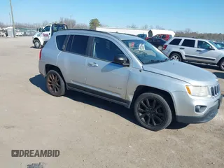 2012 Jeep Compass Latitude with VIN 1C4NJDEB4CD676310, listed as a IAAI auction lot 41714804 with 162,086 mi miles. Bid and sale history available at carsss.com. Image 1.