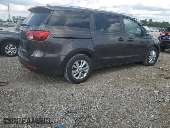2017 Kia Sedona LX with VIN KNDMB5C17H6333432, listed as a Copart auction lot 67005714 with 91,393 mi miles and Salvage Title. Bid and sale history available at carsss.com. Image 3.