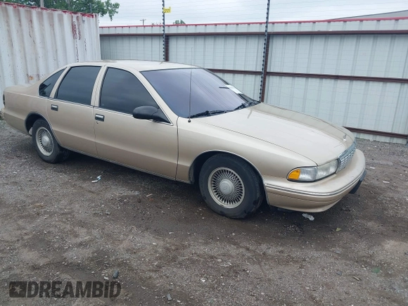 1996 Chevrolet Caprice 1SA Special Value с VIN 1G1BL52W7TR179967, выставлен на аукционе IAAI как лот 42311914 с пробегом 146 265 миль миль и . История ставок и продаж доступна на DreamBid. Изображение 1.
