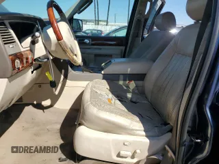 2004 Lincoln Navigator Luxury with VIN 5LMFU27R24LJ39025, listed as a Copart auction lot 73353204 with 165,670 mi miles and Salvage Title. Bid and sale history available at carsss.com. Image 7.