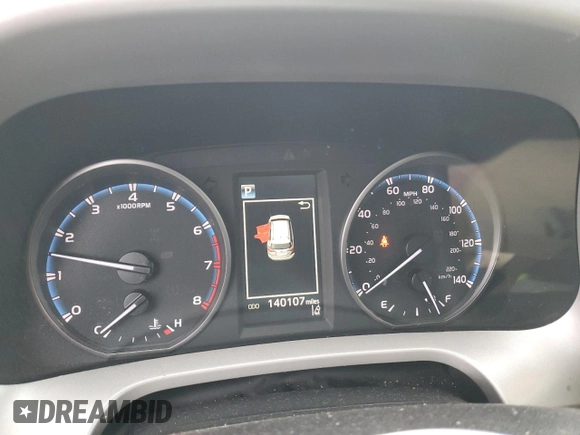 2018 Toyota RAV4 XLE with VIN 2T3RFREV8JW715099, listed as a Copart auction lot 51313485 with 140,107 mi miles and Salvage Title. Bid and sale history available at DreamBid. Image 9.