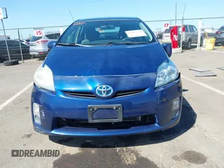 2010 Toyota Prius II with VIN JTDKN3DUXA0145833, listed as a IAAI auction lot 41992320 with 196,086 mi miles. Bid and sale history available at carsss.com. Image 12.