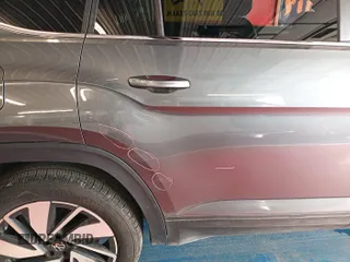 2024 Volkswagen Atlas SE with VIN 1V2HR2CA4RC567377, listed as a IAAI auction lot 42845567 with 16,658 mi miles and . Bid and sale history available at DreamBid. Image 15.