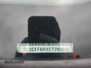 2012 FIAT 500 Sport z VIN 3C3CFFBRXCT200860, wystawiony jako Copart lot #55558535 z przebiegiem 226 446 mil mil oraz Tytuł czysty. Historia ofert i sprzedaży dostępna na DreamBid. Obrazek 12.