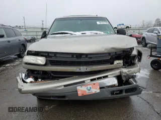 2002 Chevrolet Suburban Z71 with VIN 3GNFK16Z72G232892, listed as a Copart auction lot 44151705 with 0 mi miles and Salvage Title. Bid and sale history available at carsss.com. Image 5.