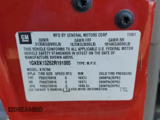 2002 GMC Yukon SLT z VIN 1GKEK13Z62R191085, wystawiony jako Copart lot #42645755 z przebiegiem 173 890 mil mil oraz Czysty tytuł • Clean title. Historia ofert i sprzedaży dostępna na DreamBid. Obrazek 13.