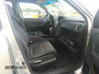 2010 Honda Pilot EX with VIN 5FNYF3H43AB020482, listed as a IAAI auction lot 42077230 with 229,418 mi miles and . Bid and sale history available at carsss.com. Image 5.