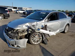 2011 Volkswagen Jetta SEL с VIN 3VWLX7AJ4BM368686, выставлен на аукционе Copart как лот 53942575 с пробегом 152 581 миль миль и Списание • Salvage title. История ставок и продаж доступна на DreamBid. Изображение 1.