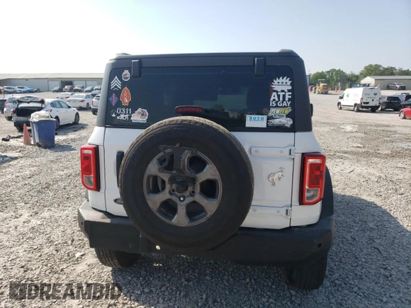 2022 Ford Bronco with VIN 1FMDE5AH1NLB73967, listed as a Copart auction lot 53656255 with 31,508 mi miles and Clean title. Bid and sale history available at DreamBid. Image 6.