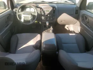 2006 Ford Escape XLS with VIN 1FMYU02Z56KA40201, listed as a Copart auction lot 82932994 with 178,430 mi miles and Salvage Title. Bid and sale history available at carsss.com. Image 8.