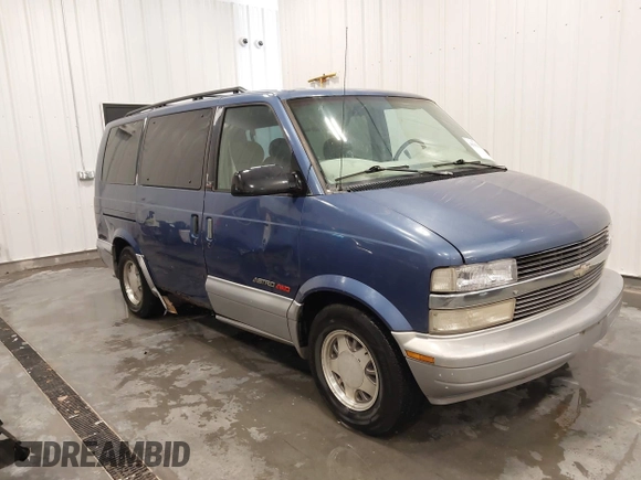 1997 Chevrolet Astro with VIN 1GNEL19W7VB159983, listed as a IAAI auction lot 41361140 with 227,087 mi miles. Bid and sale history available at carsss.com. Image 1.