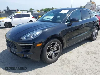 2015 Porsche Macan S with VIN WP1AB2A53FLB68323, listed as a IAAI auction lot 42121576 with 102,031 mi miles. Bid and sale history available at carsss.com. Image 2.