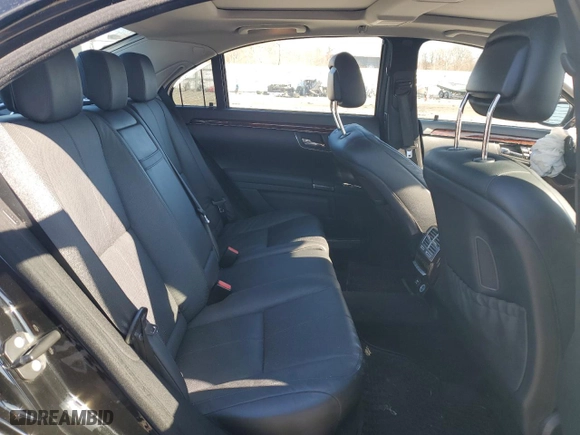 2009 Mercedes-Benz S-Class 5.5L V8 with VIN WDDNG86X69A271016, listed as a Copart auction lot 47071565 with 117,267 mi miles and Clean Title. Bid and sale history available at carsss.com. Image 10.