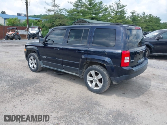 2011 Jeep Patriot Latitude z VIN 1J4NF1GB2BD149145, wystawiony jako IAAI lot #42467760 z przebiegiem 91 935 mil mil oraz . Historia ofert i sprzedaży dostępna na DreamBid. Obrazek 3.