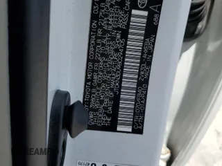 2011 Toyota Prius I z VIN JTDKN3DU9B0294705, wystawiony jako Copart lot #58981975 z przebiegiem 185 193 mil mil oraz Szkoda całkowita • Salvage title. Historia ofert i sprzedaży dostępna na DreamBid. Obrazek 12.
