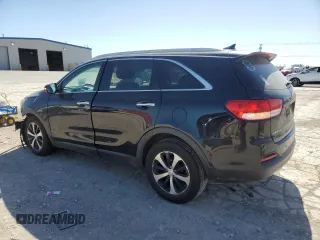 2016 Kia Sorento EX with VIN 5XYPH4A5XGG015778, listed as a Copart auction lot 48188045 with 179,479 mi miles and Salvage Title. Bid and sale history available at DreamBid. Image 2.